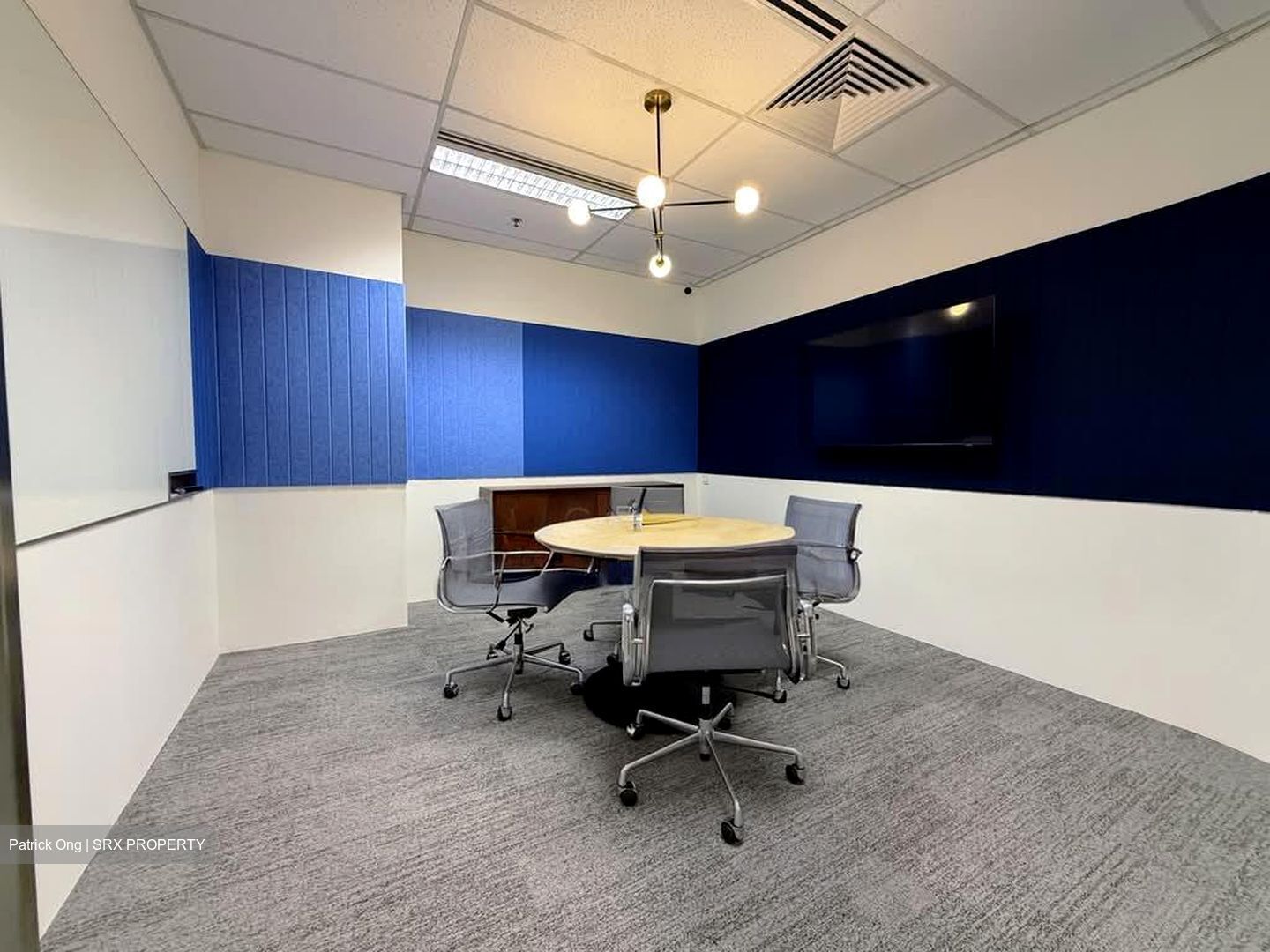 Park Street (D1), Office #581297721